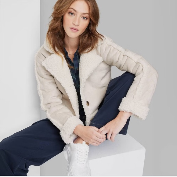 Women’s faux shearling jacket - Picture 1 of 3